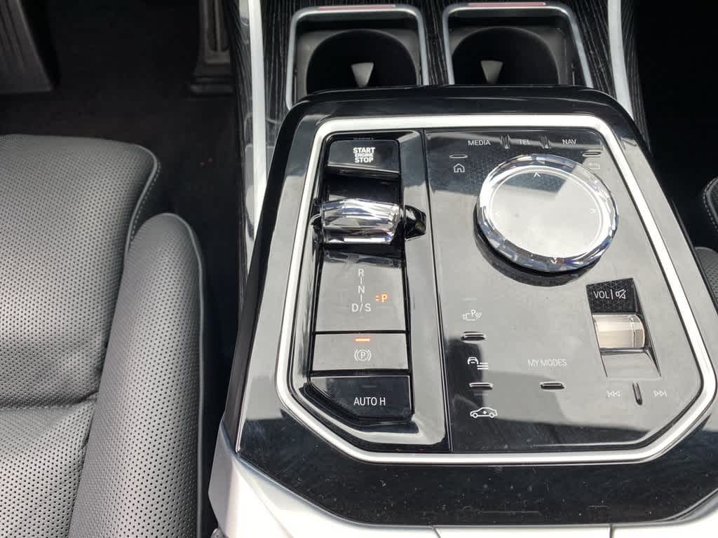 2026 BMW 7 Series 740i