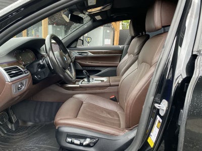 2020 BMW 7 Series 740i