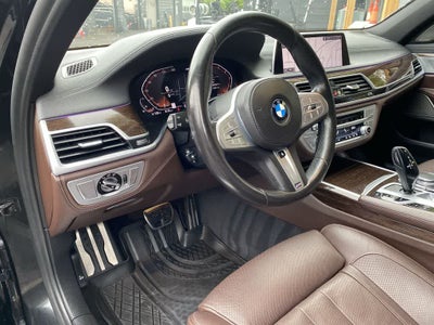 2020 BMW 7 Series 740i