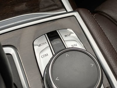 2020 BMW 7 Series 740i