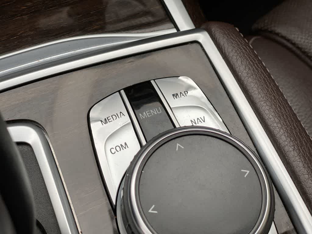 2020 BMW 7 Series 740i
