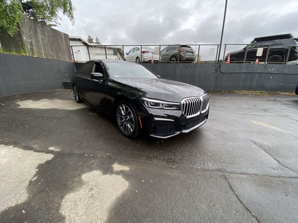 2020 BMW 7 Series 740i