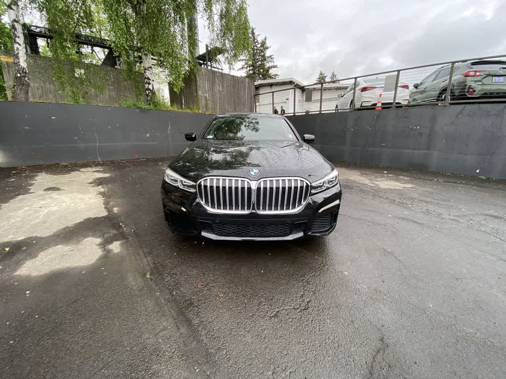 2020 BMW 7 Series 740i