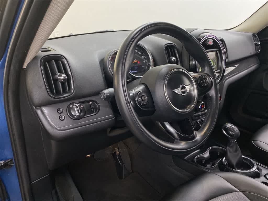 2017 MINI Countryman Cooper