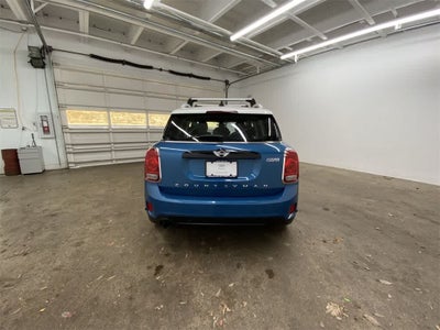 2017 MINI Countryman Cooper