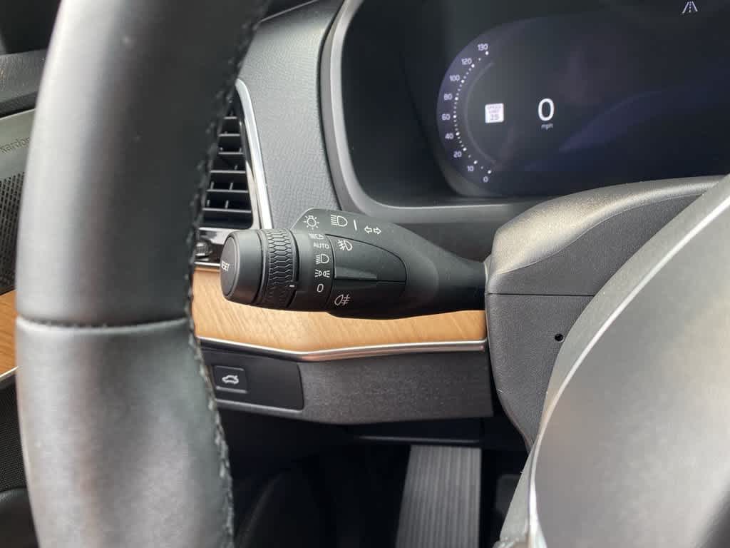 2023 Volvo XC90 Plus