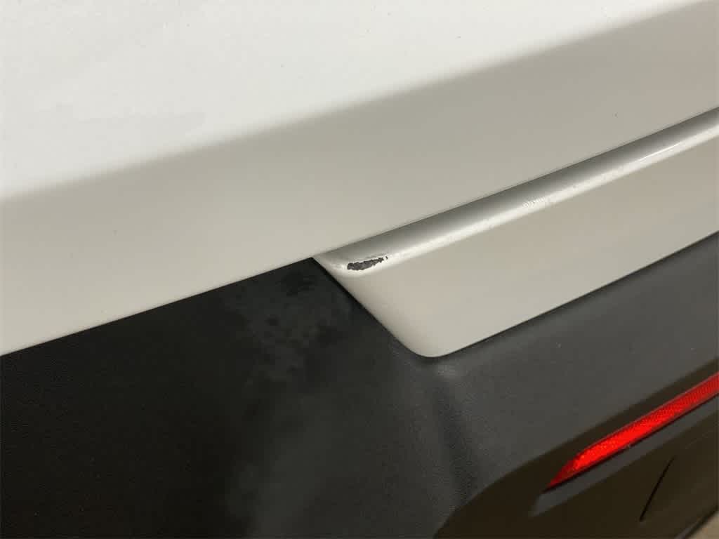 2024 Volvo XC40 Core Bright Theme