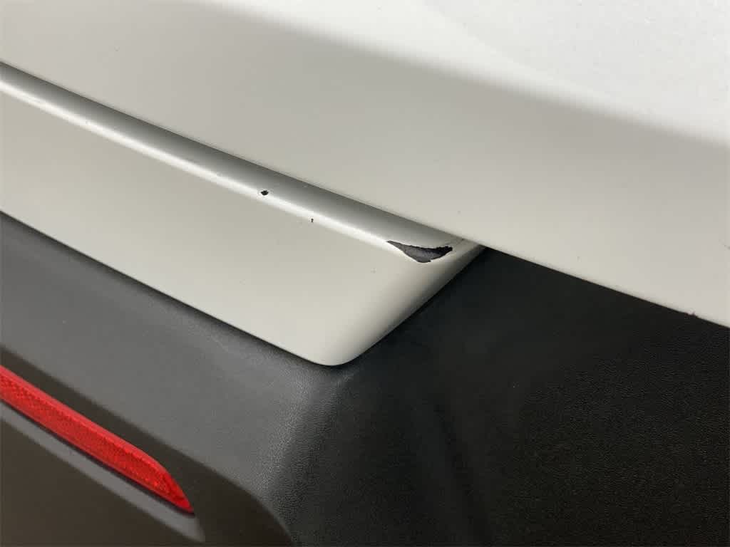 2024 Volvo XC40 Core Bright Theme